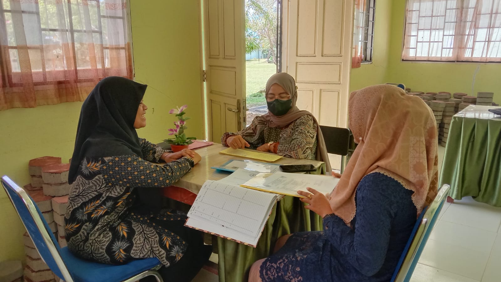 MONITORING BKK DI SMK I SUTERA