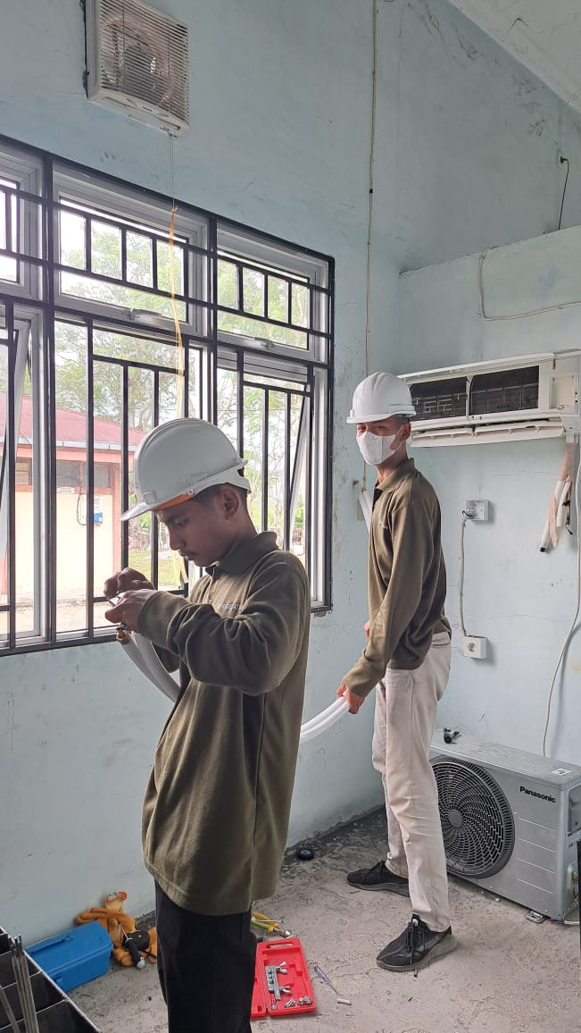 PELATIHAN TEKNISI AC RESIDENTIAL MEMASANG UNIT TATA UDARA RUMAH TANGGA